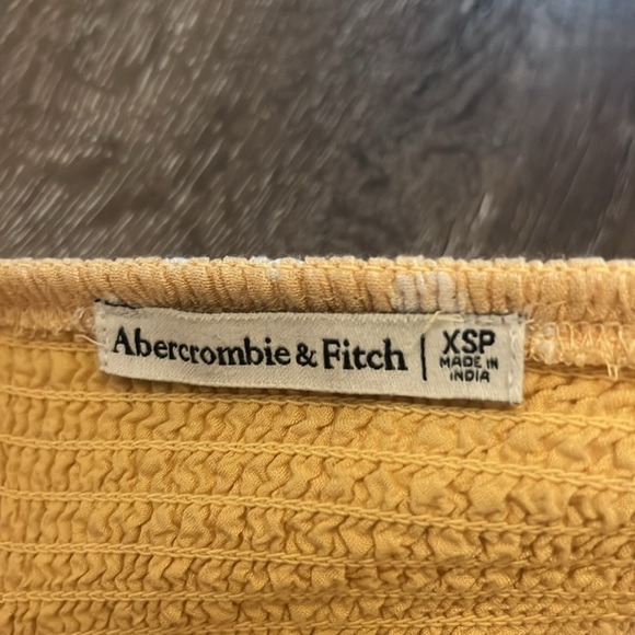 Yellow sundress - Picture 2 of 2